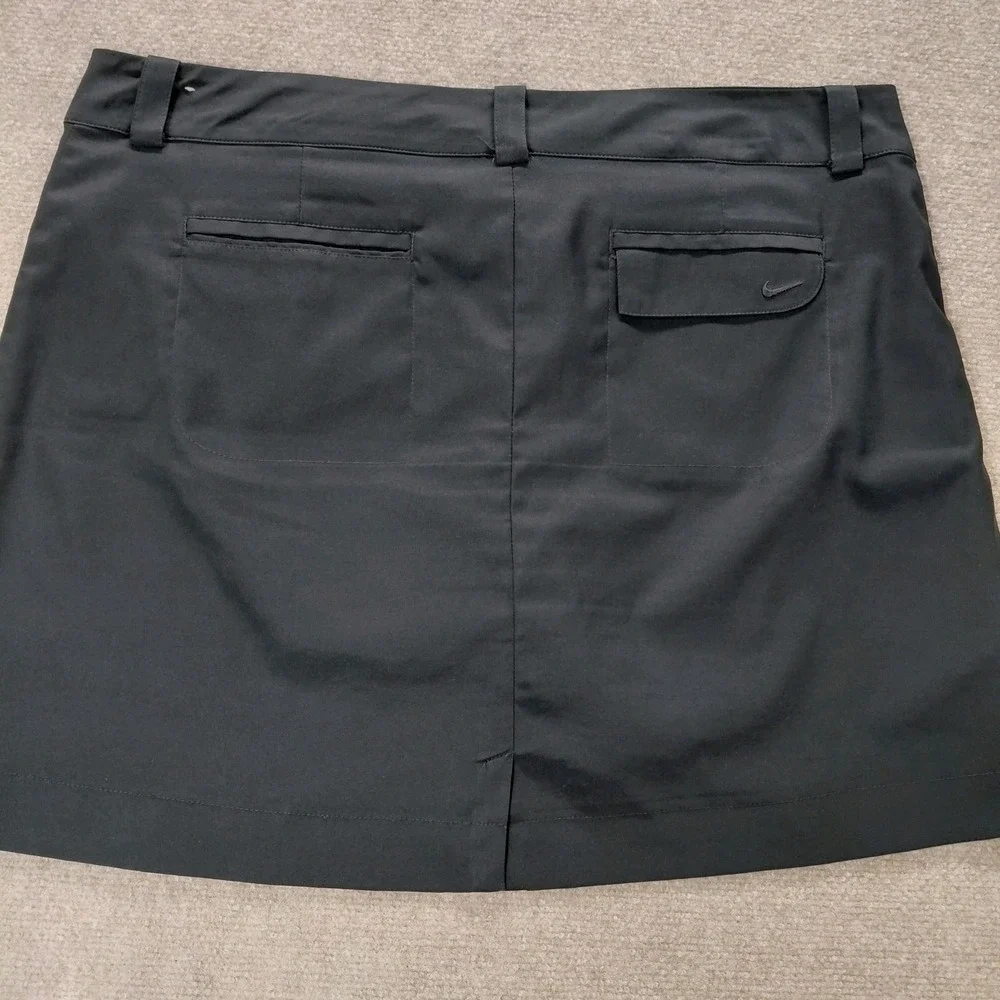 Nike Golf Skort Size 16 Black Pockets Stretch Athletic Short Skirt Golf Tennis - Picture 7 of 11